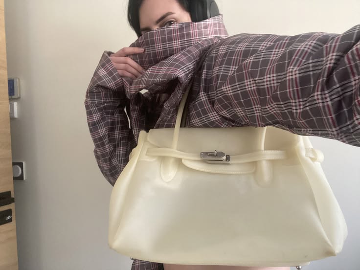 Sac Jelly Firkin porté en extérieur